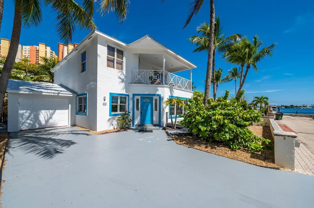 Local landscape installation for year-round maintenance across Boynton Beach, FL - Superior Green Lawn Maintenance