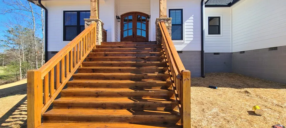 Custom outdoor landscaping experts serving Cleveland, GA - Superior Home and Yard services