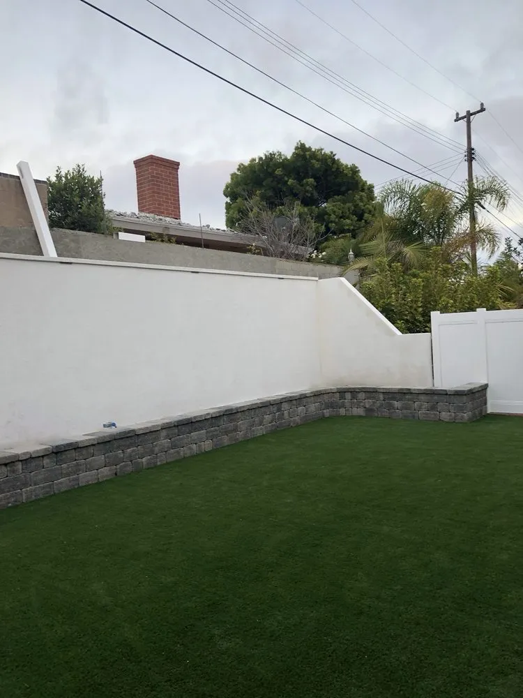 Affordable landscape design in Castaic, CA by Superior Interlocking Pavers