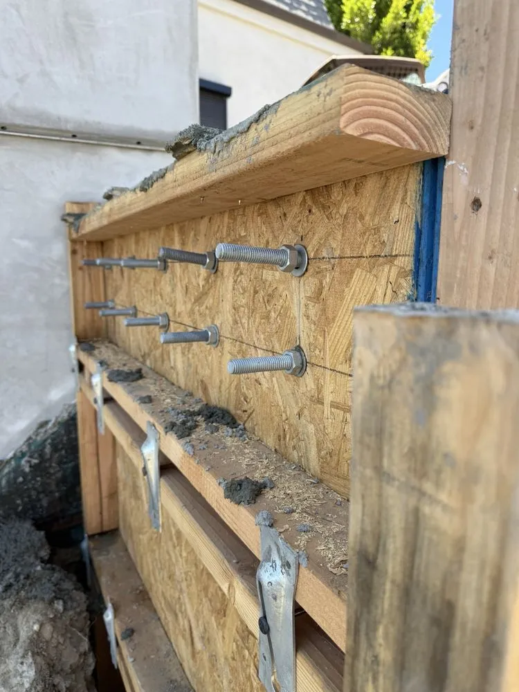 Custom lawn care service experts serving Castaic, CA - Superior Interlocking Pavers