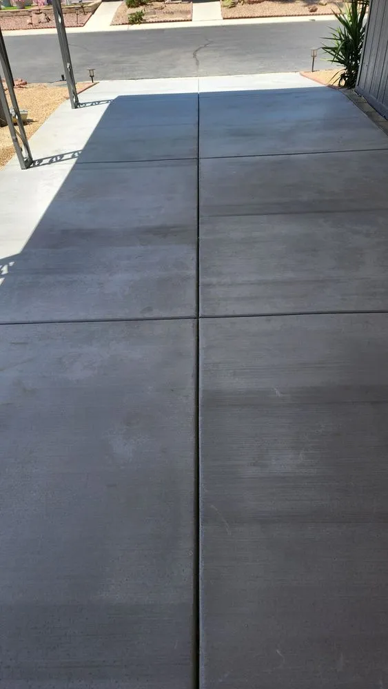 Professional outdoor landscaping experts serving Thousand Palms, CA - Superior Landcare