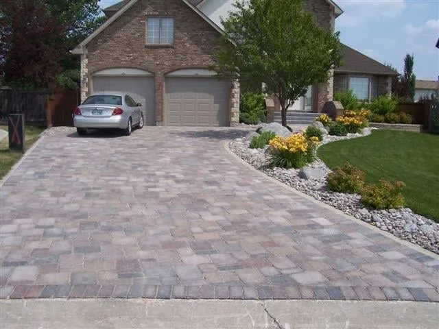 Top-rated lawn mowing service experts serving Klamath Falls, OR - Superior Landscape & Design