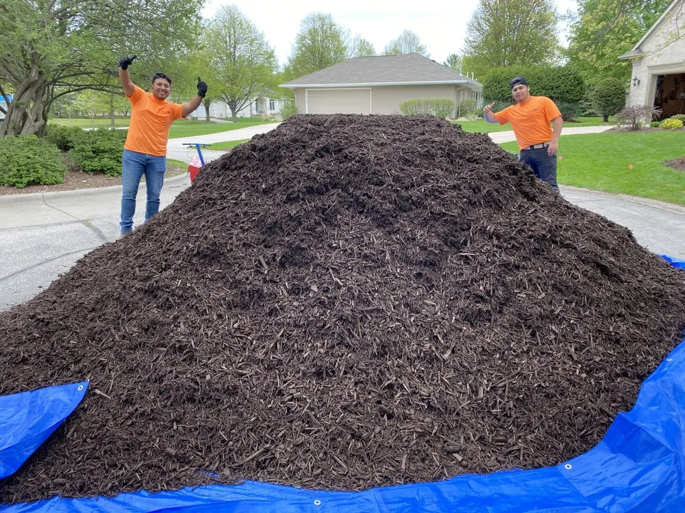 Trusted lawn mowing service in Ashwaubenon, WI - Superior Landscaping