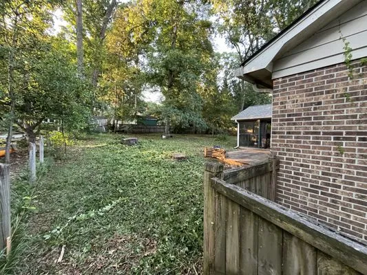 Superior Landscaping Solutions Logo