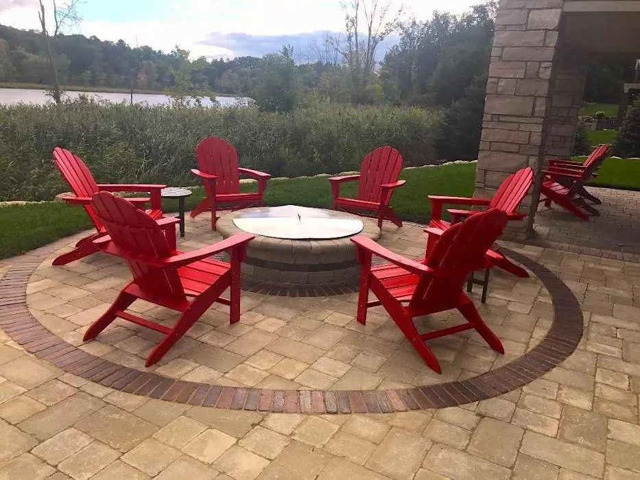 Professional lawn mowing service in Fenton, MI by Superior Lawn & Landscape