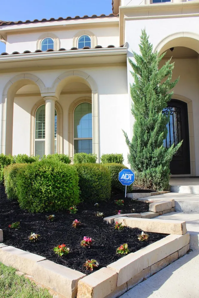 Custom yard maintenance near you in Frisco, TX by Superior Lawn & Landscaping