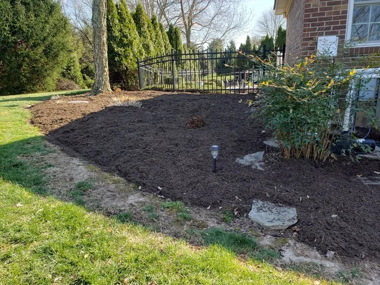 Top-rated garden landscaping in Lexington, KY - Superior Lawn and Landscape