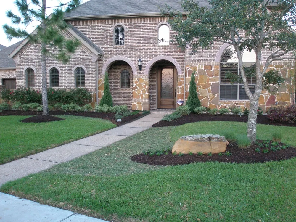 Expert residential landscaping in Katy, TX - Superior Lawn Care and Landscaping