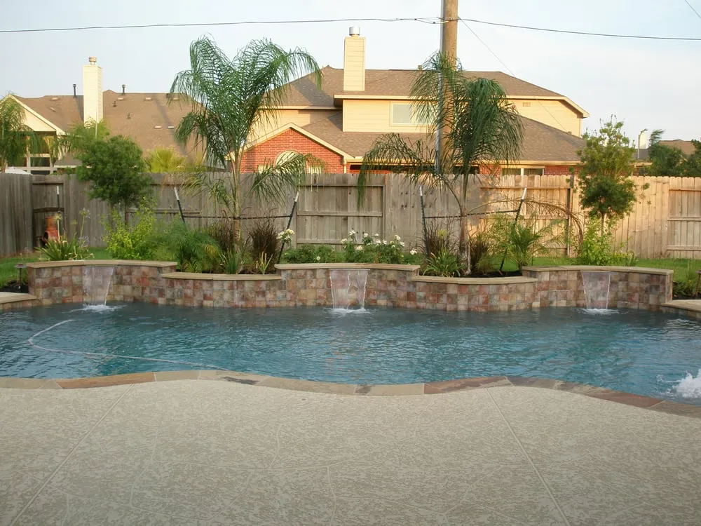 Expert lawn care service for beautiful yards across Katy, TX - Superior Lawn Care and Landscaping