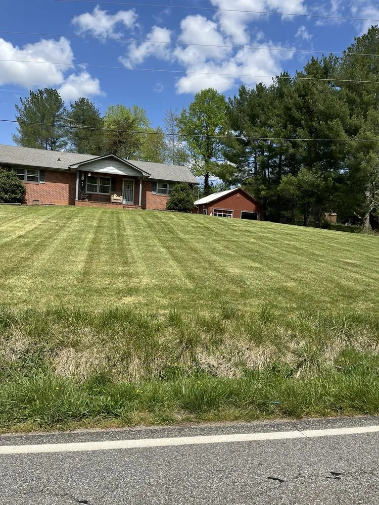 Affordable garden landscaping experts serving Bassett, VA - Superior Lawn Care