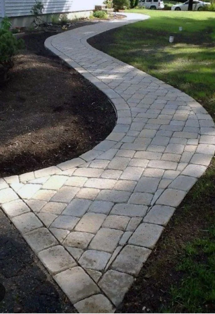 Trusted garden landscaping in Mount Hope, AL - Superior Lawn Solutions