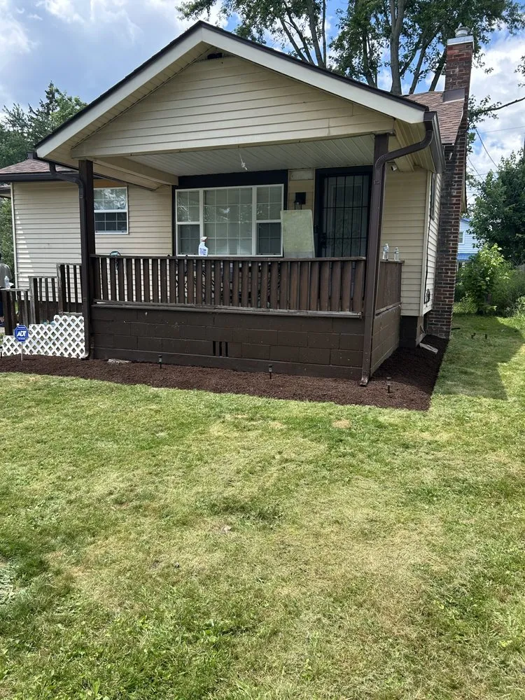 Custom outdoor landscaping experts serving West Middlesex, PA - Superior Lawns & Roofing