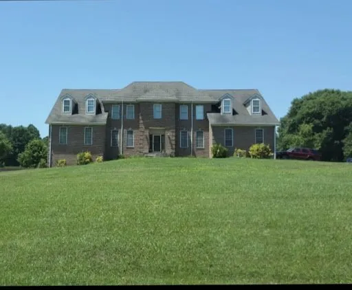 Top-rated outdoor landscaping in Upper Marlboro, MD by Superior Management Group