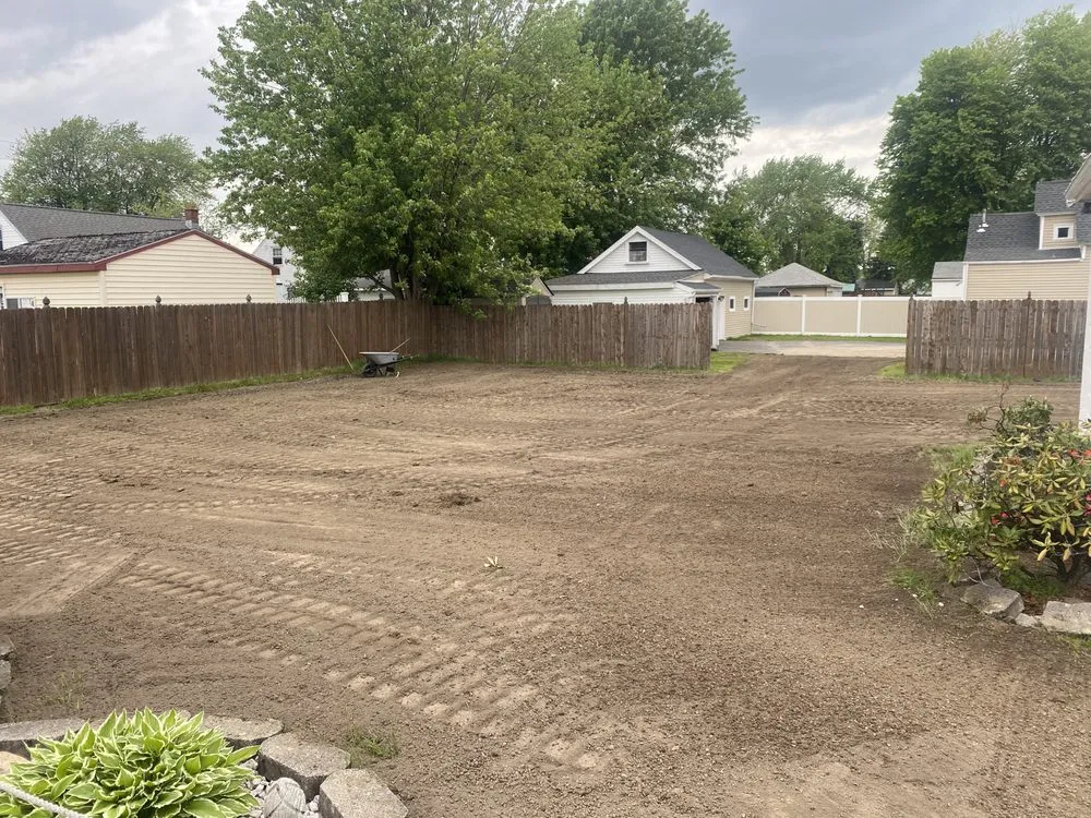 Custom yard maintenance experts serving Niagara Falls, NY - Superior Property Services