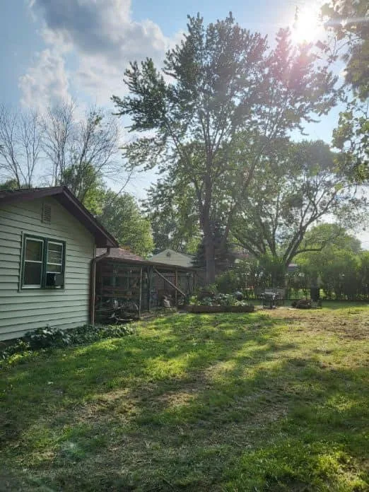 Reliable garden landscaping experts serving Rayville, MO - Superior Tree and Landscaping