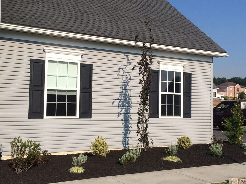 Custom yard cleanup service experts serving Indiana, PA - Superior Yardscapes