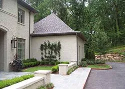 Custom lawn mowing service in Birmingham, AL - SuperiorScape