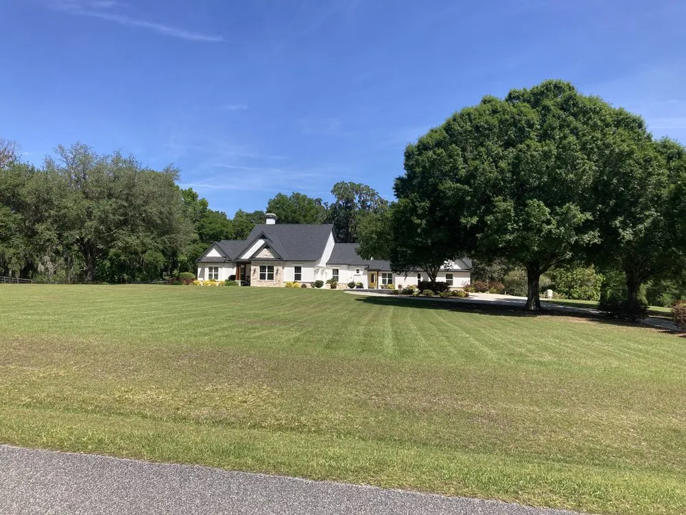 Expert lawn care service in Ocala, FL - Superkutz Lawn Care