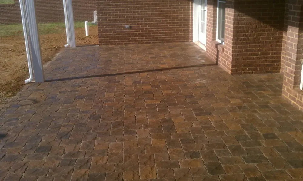 Expert lawn care service experts serving Hopkinsville, KY - Superlawn & Garden Center