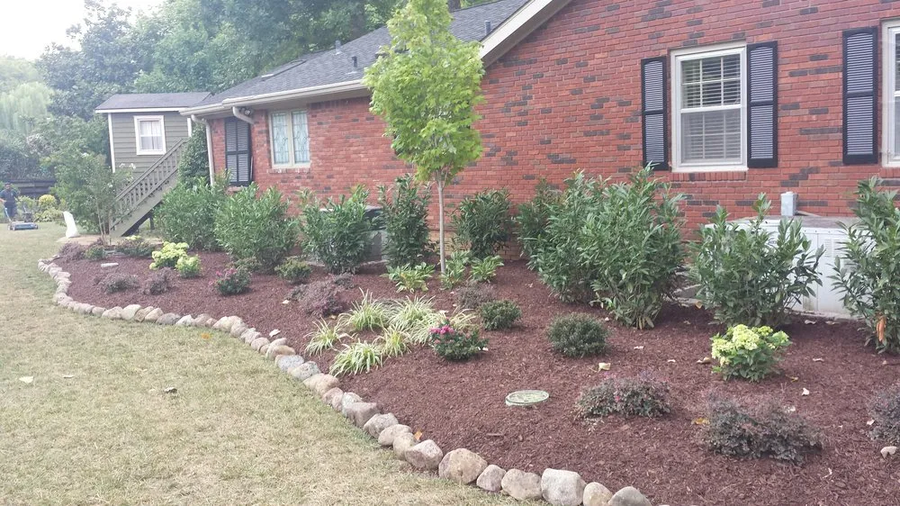 Professional landscape design near you in Hopkinsville, KY by Superlawn & Garden Center