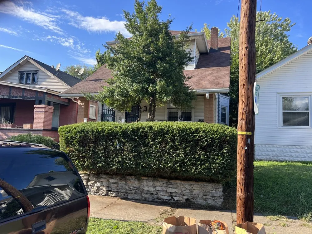 Professional outdoor landscaping in Louisville, KY - Superman Handyman Shan