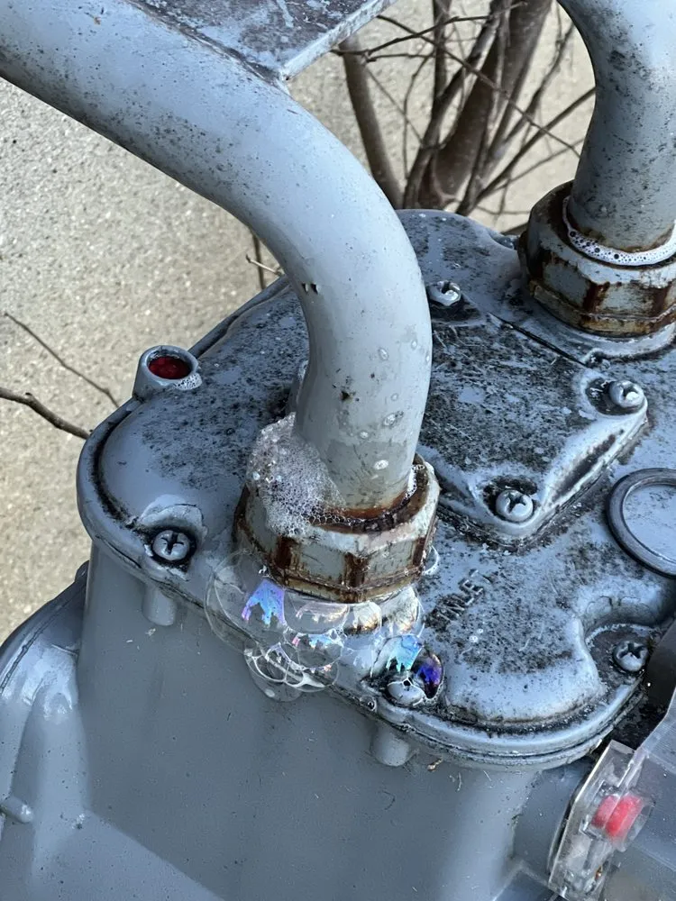 Local residential landscaping for beautiful yards in Louisville, KY by Superman Handyman Shan