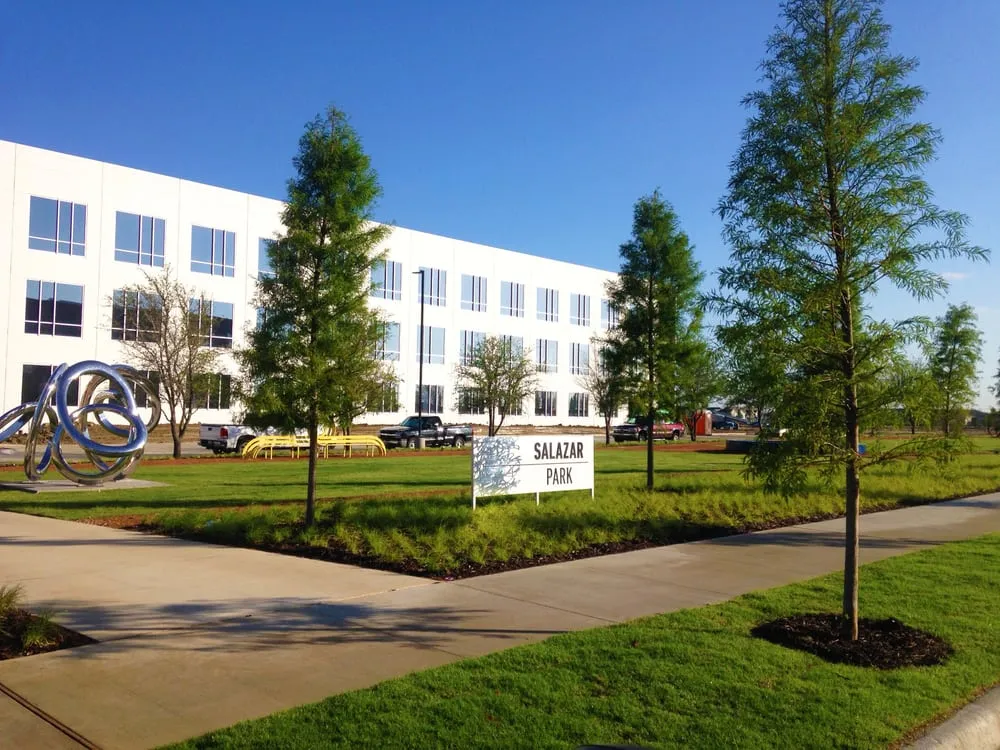 Custom landscape design experts serving Carrollton, TX - Superscapes