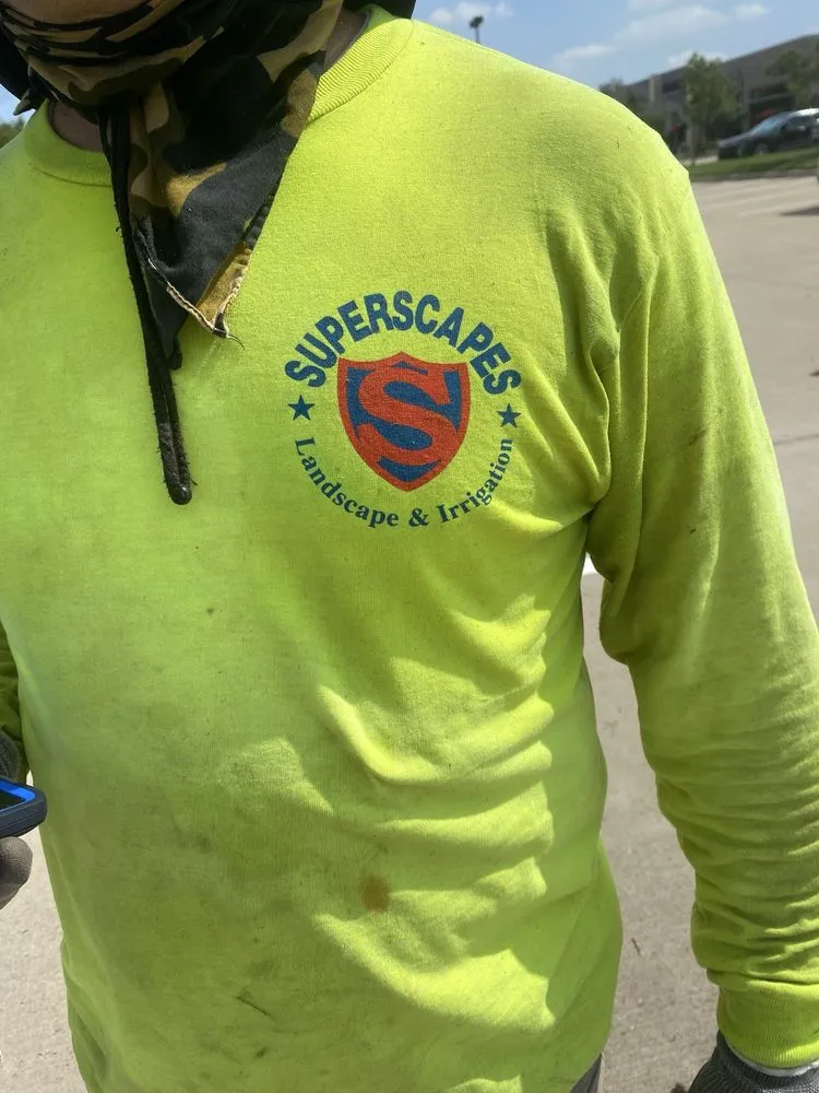 Professional yard maintenance experts serving Carrollton, TX - Superscapes