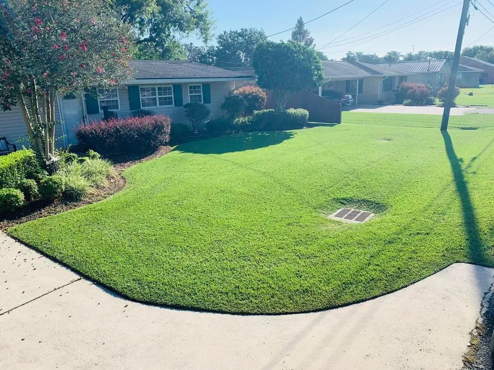 Custom outdoor landscaping for year-round maintenance across Phenix City, AL - Superstar Services