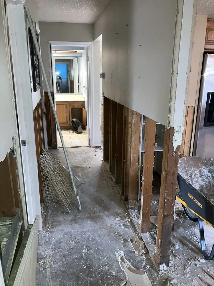 Trusted outdoor landscaping for beautiful yards across Montgomery, AL - Suppah Mario Bruthas Constructions