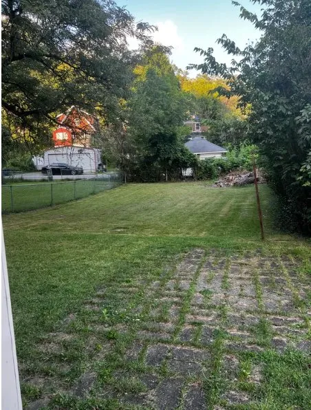 Top-rated residential landscaping for homes in Pittsburgh, PA by Supreme Care Unlimited