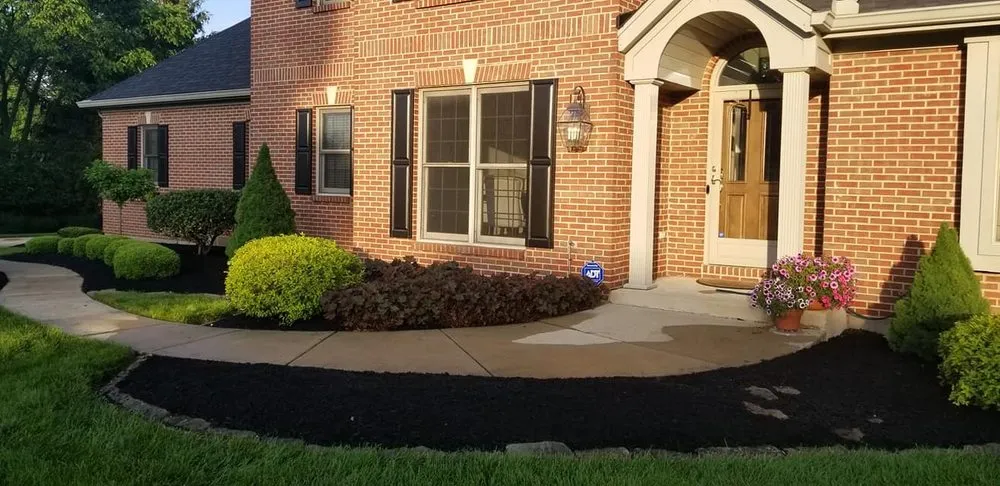 Trusted lawn care service for year-round maintenance across Dayton, OH - Supreme Choice Solutions