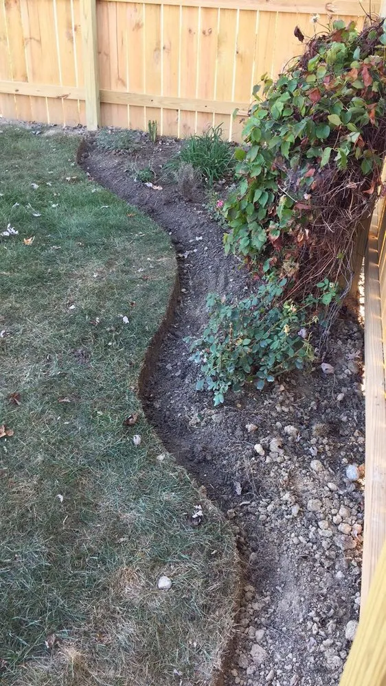 Reliable outdoor landscaping in Dayton, OH by Supreme Choice Solutions