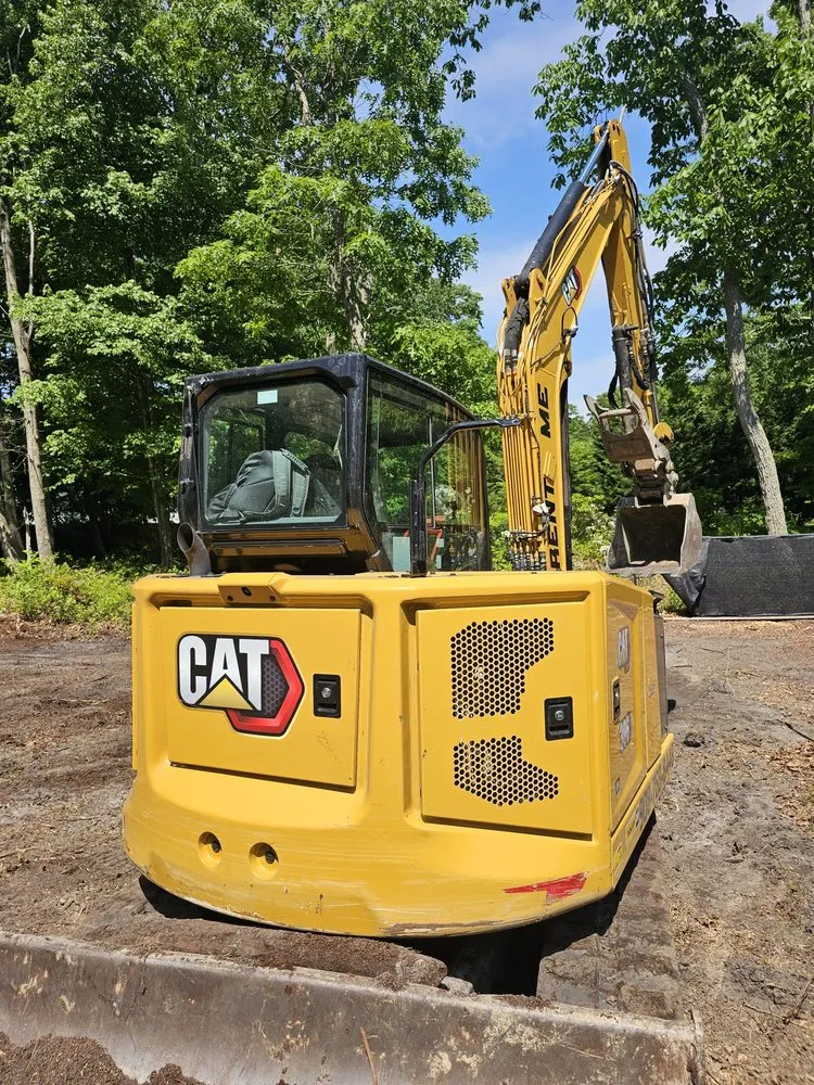 Trusted yard maintenance with custom design in Woodbridge, NJ by Supreme Excavating