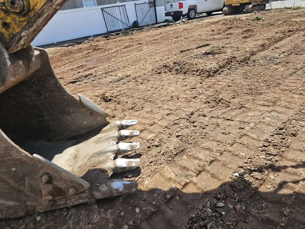 Top-rated landscaping services in Woodbridge, NJ by Supreme Excavating