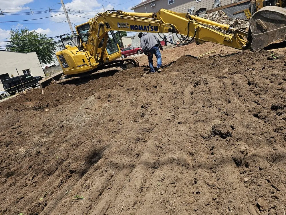 Affordable landscape installation for beautiful yards in Woodbridge, NJ by Supreme Excavating