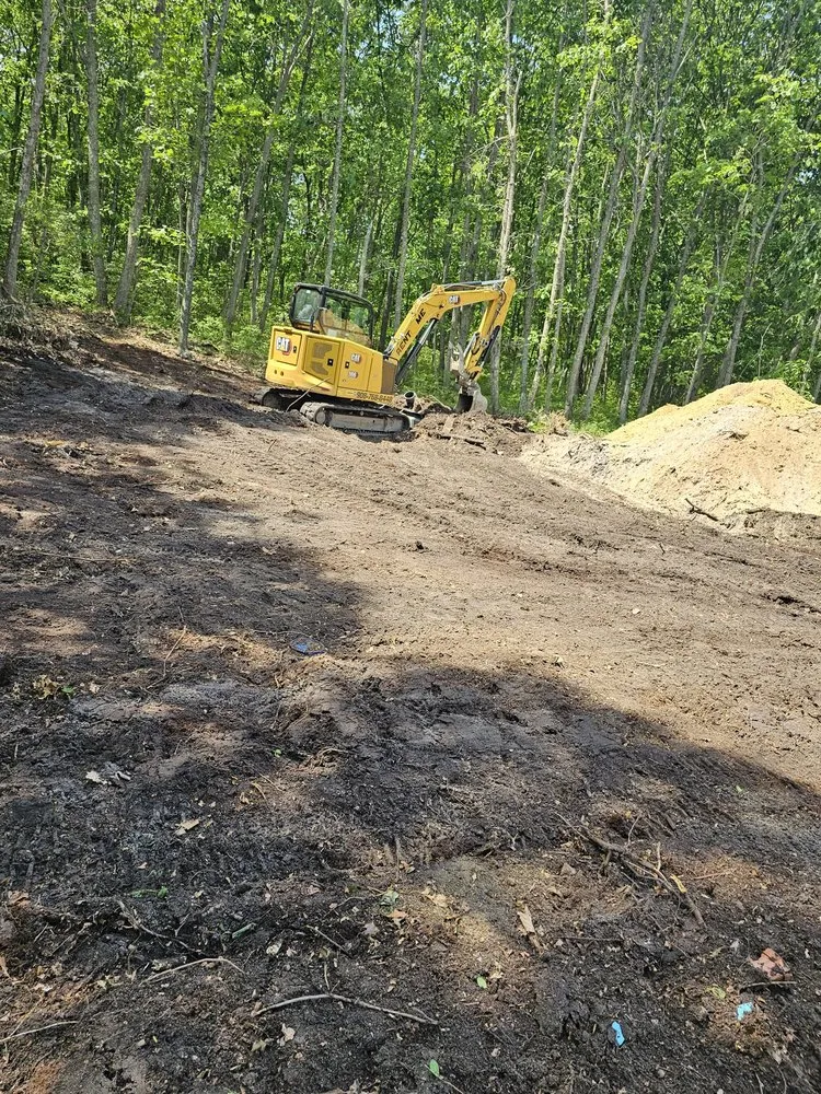 Expert outdoor landscaping experts serving Woodbridge, NJ - Supreme Excavating