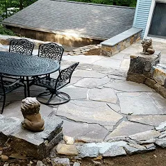 Supreme Green Landscaping Logo