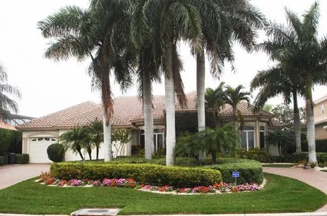 Custom residential landscaping in Riverview, FL by Supreme Green Landscaping Plus