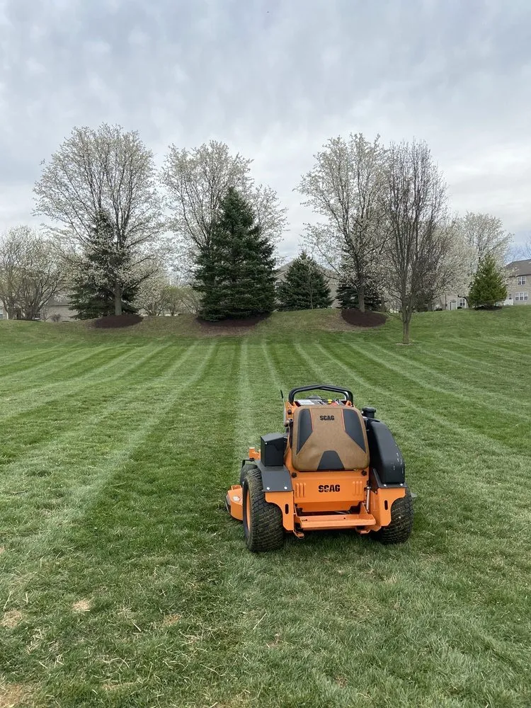 Top-rated yard maintenance with custom design in West Chester, OH by Supreme Green Lawn Care