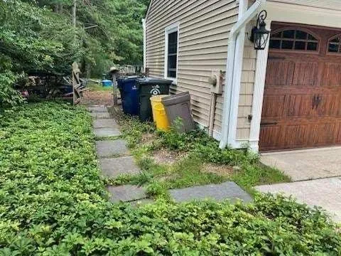 Professional landscaping services near you in Sewell, NJ by Supreme Landscape & Design