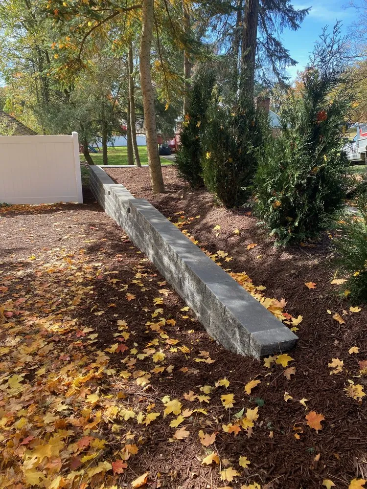 Top-rated landscape installation for year-round maintenance in Bethel Park, PA by Supreme Landscape Services