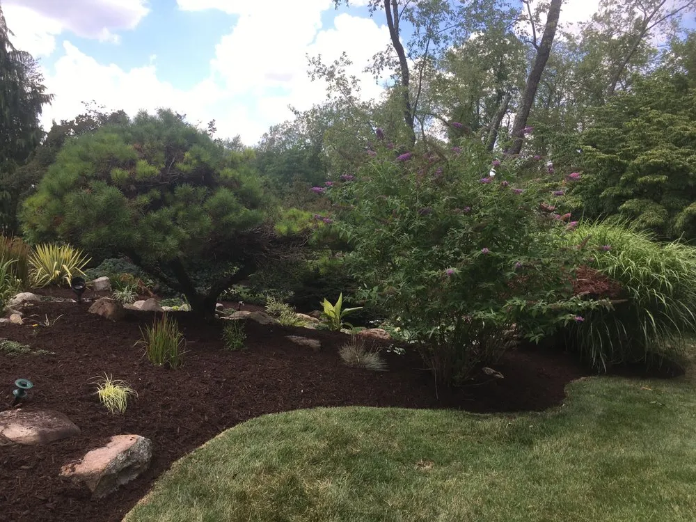 Reliable lawn mowing service with custom design across Bethel Park, PA - Supreme Landscape Services