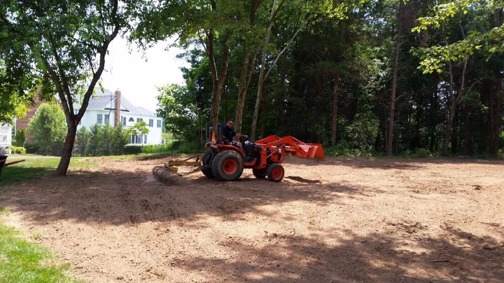 Custom yard maintenance in Gainesville, VA - Supreme Landscapes