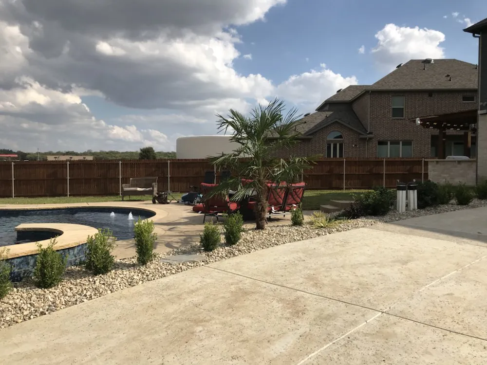Custom yard cleanup service for beautiful yards in Dallas, TX by Supreme Landscaping & Fencing