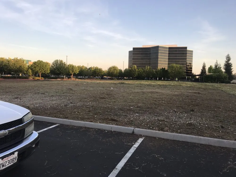 Custom lawn care service in Fresno, CA by Supreme Landscaping & Irrigation