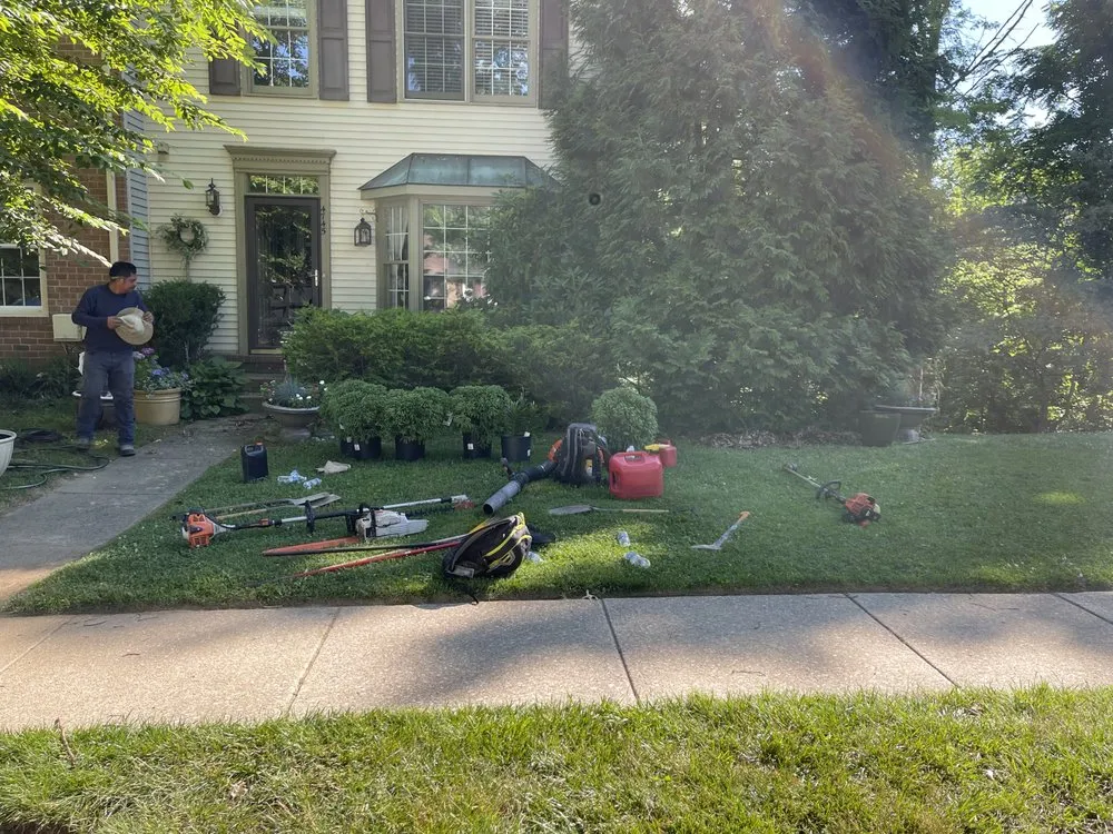 Custom lawn mowing service in Columbia, MD by Supreme Landscaping