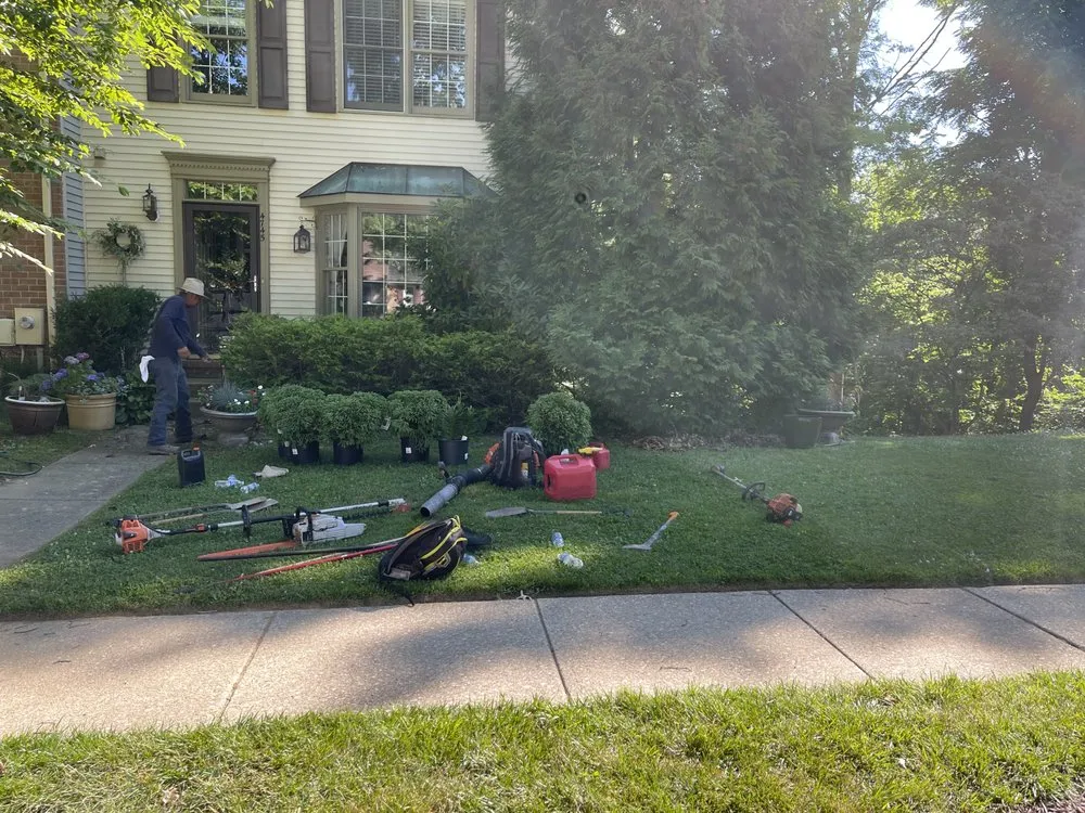 Local yard maintenance in Columbia, MD by Supreme Landscaping