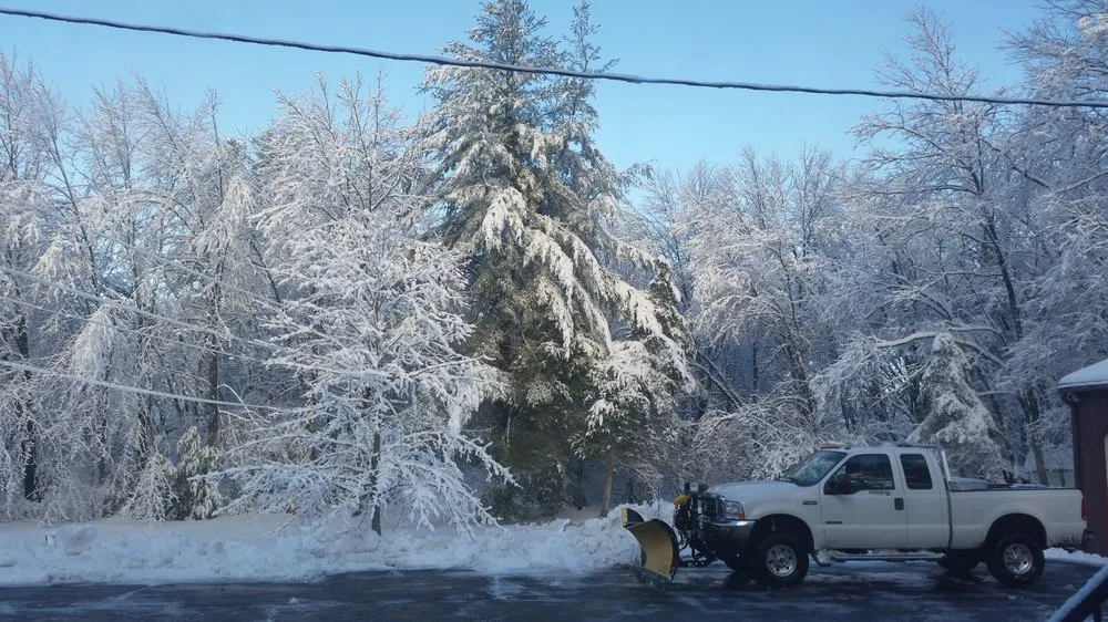 Top-rated landscape installation in Londonderry, NH - Supreme Landscaping