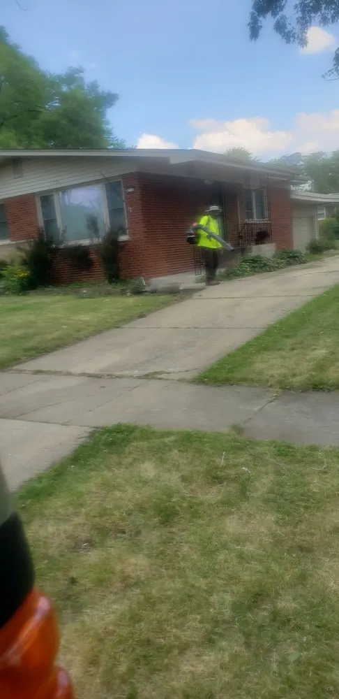 Expert yard maintenance for outdoor upgrades in Sauk Village, IL by Supreme Landscaping